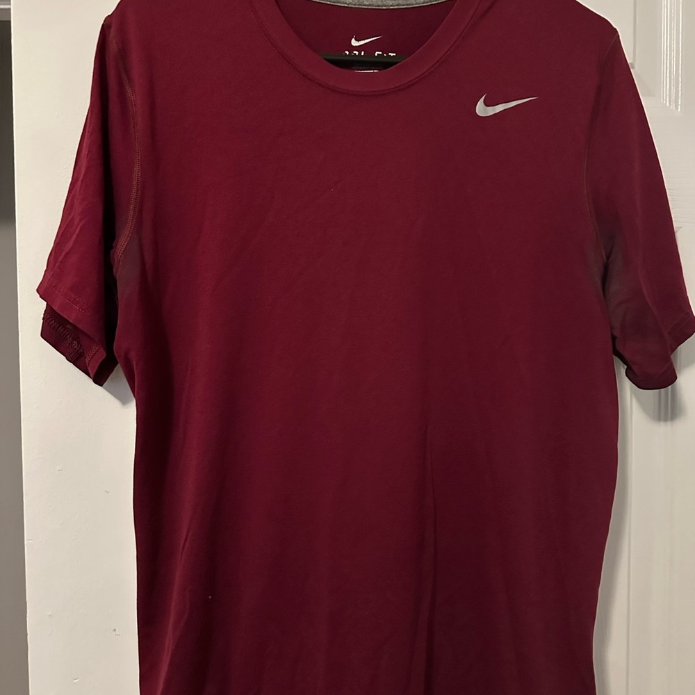 Nike Red Short Sleeve Tee Classic Crew Neck